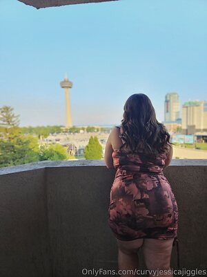 curvyjessicajiggles Nude Leaked Photo #22