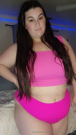 curvymama2020 Nude Leaked Photo #8