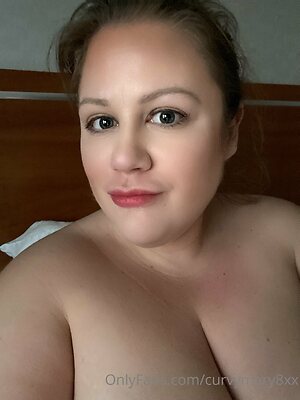 curvymary8xx Nude Leaked Photo #20