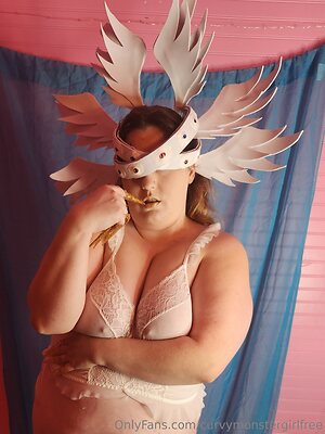 curvymonstergirlfree Nude Leaked Photo #40