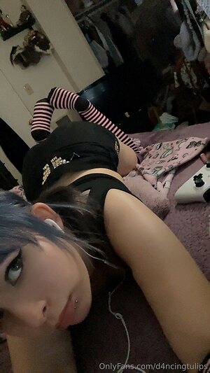 d4ncingtulips Nude Leaked Photo #11