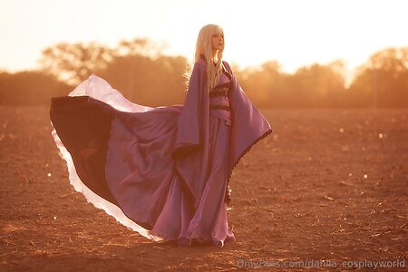 dahlia cosplayworld Nude Leaked Photo #17