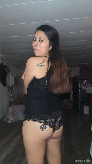 daisyandjaggz Nude Photos