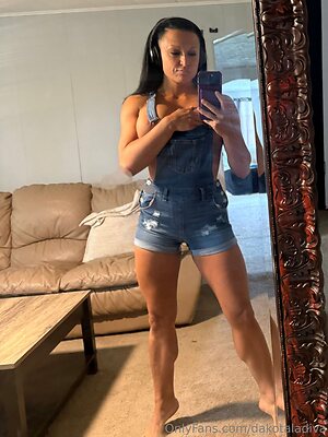 dakotaladiva Nude Leaked Photo #4