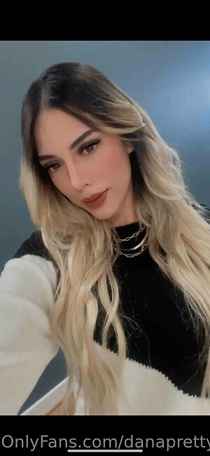 danagorgeus Nude Leaked Photo #11
