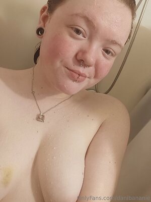danibananie Nude Leaked Photo #5