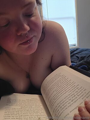 danibananie Nude Leaked Photo #6