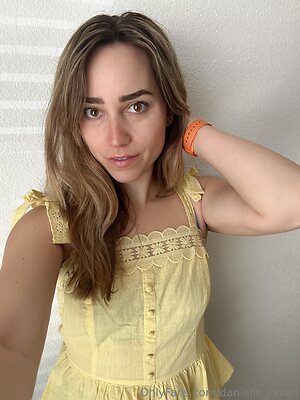 danielle raven Nude Leaked Photo #22
