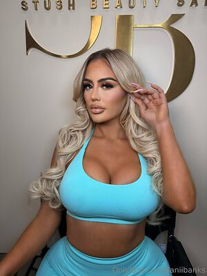 daniibanksvip Nude Leaked Photo #34