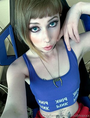 danisophiaxxx Nude Leaked Photo #11