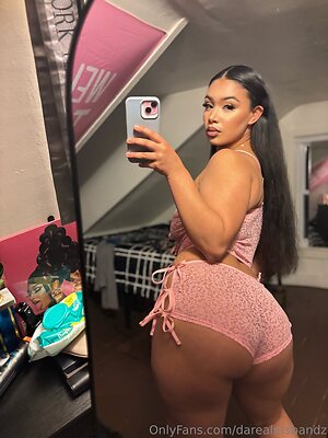 darealmsbandz Nude Leaked Photo #8