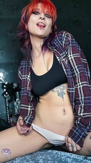 dariadoomfree Nude Leaked Photo #23
