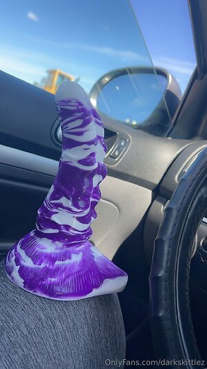 darkskittlez Nude Leaked Photo #7