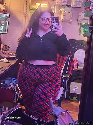 darlinjasminexxx Nude Leaked Photo #17