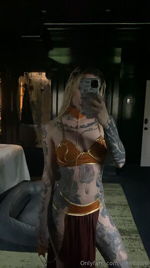 darnitdom Nude Leaked Photo #29