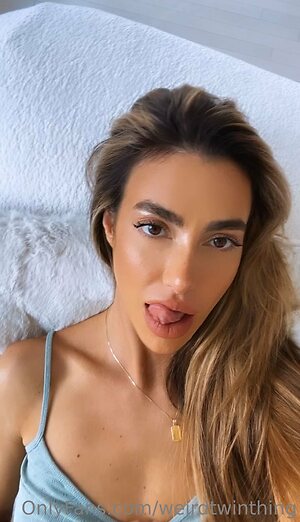 datingtash Nude Leaked Photo #9