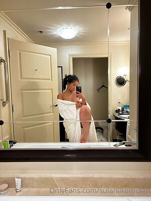 daysulanofficial Nude Leaked Photo #9