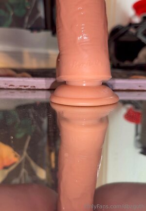 dbzgoth Nude Leaked Photo #10