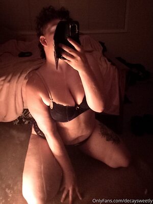 decaysweetly Nude Leaked Photo #39