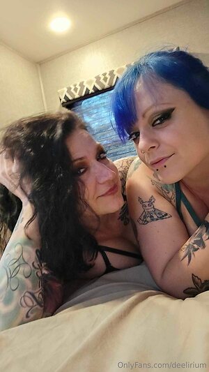 deelirium Nude Leaked Photo #14