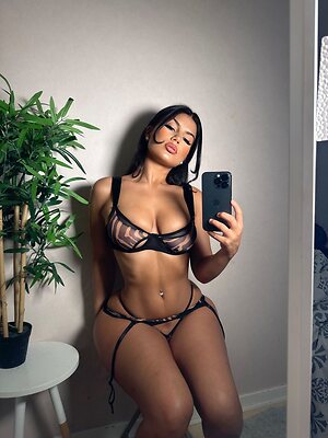 denicemelinn Nude Leaked Photo #7