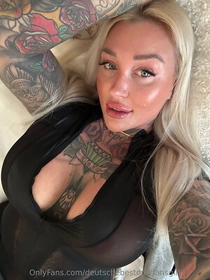 deutschebestonlyfansgirl Nude Leaked Photo #37