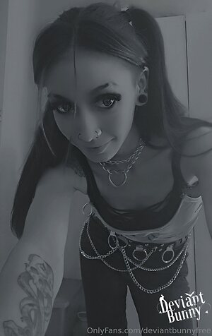 deviantbunnyfree