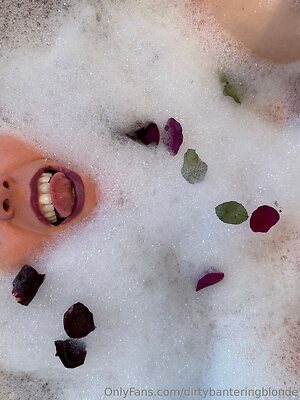 dirtybanteringblonde Nude Leaked Photo #20