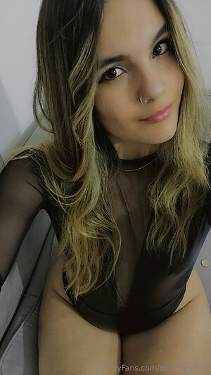 dixiesantini7 Nude Leaked Photo #13