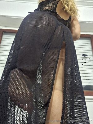 dixiesantini7 Nude Leaked Photo #16