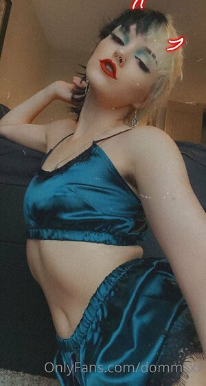 domm xx Nude Leaked Photo #2