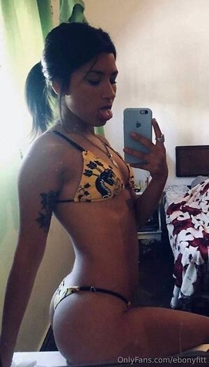ebonyfitt Nude Leaked Photo #8