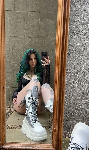edenivyxo Nude Leaked Photo #2