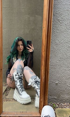 edenivyxo Nude Leaked Photo #4
