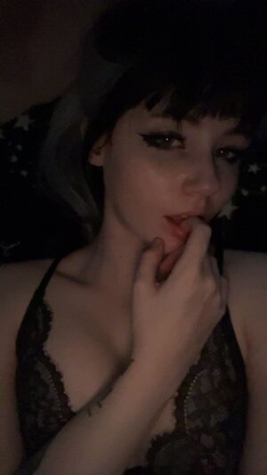 egirlshadowx Nude Leaked Photo #10