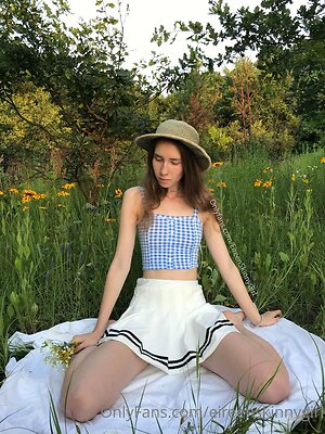 eireenskinnygirl Nude Leaked Photo #115
