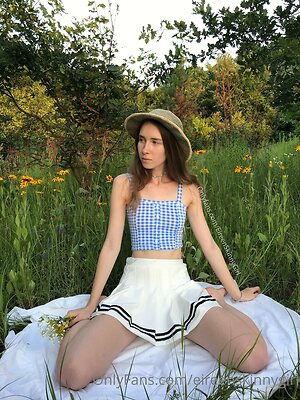 eireenskinnygirl Nude Leaked Photo #116