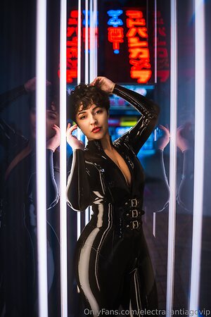 electrasantiagovip Nude Leaked Photo #11