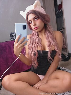 elfisabella free Nude Leaked Photo #13