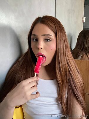 elisa icy Nude Leaked Photo #15