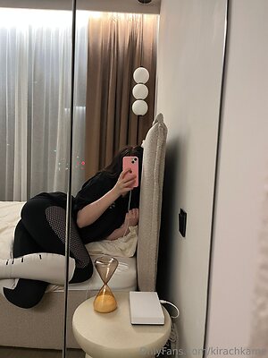eliseloops Nude Leaked Photo #29