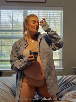 elizabethann0206 Nude Leaked Photo #3