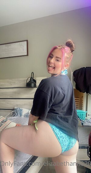 elizabethann0206 Nude Leaked Photo #12