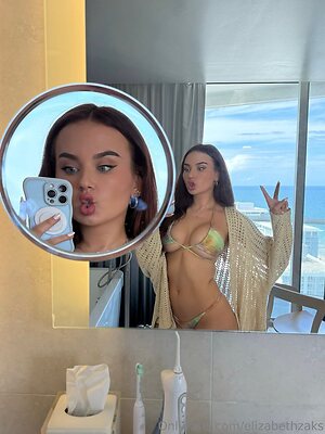 elizabethzaks Nude Leaked Photo #7