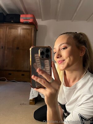 ellieedwardsxo Nude Leaked Photo #5