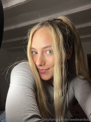 ellieedwardsxo Nude Leaked Photo #16