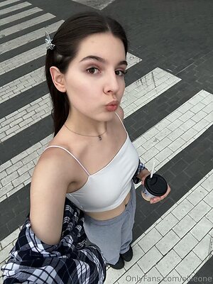 ellieone Nude Leaked Photo #20