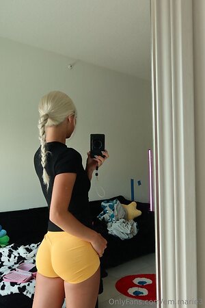 em marie3 Nude Leaked Photo #34