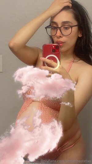 emberbastetxo Nude Leaked Photo #12