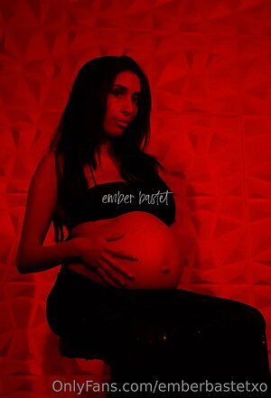 emberbastetxo Nude Leaked Photo #17